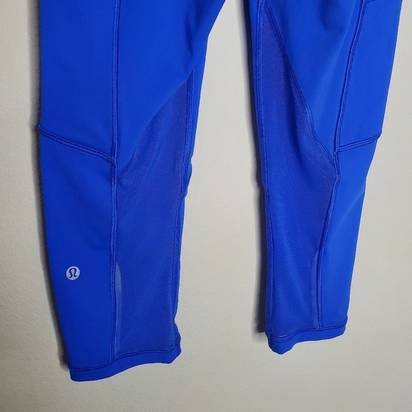 Lululemon Blue Outrun Ruched Mesh Pocket Luxtreme Cropped Tight Leggings - Picture 8 of 11